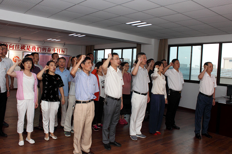 1529993240908294.jpg 1529993240908294.jpg