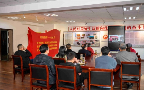 心中的感動(dòng) 化之為行動(dòng)！-- 收看學(xué)習(xí)《榜樣5》